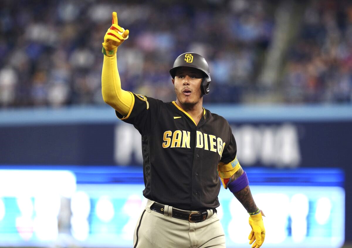 Machado, Lindor y Pérez, entre los candidatos al premio Roberto Clemente