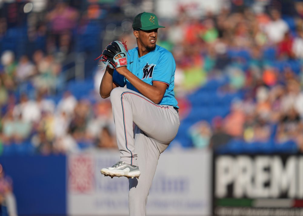 Eury Pérez hace tiros por primera vez desde la cirugía Tommy John