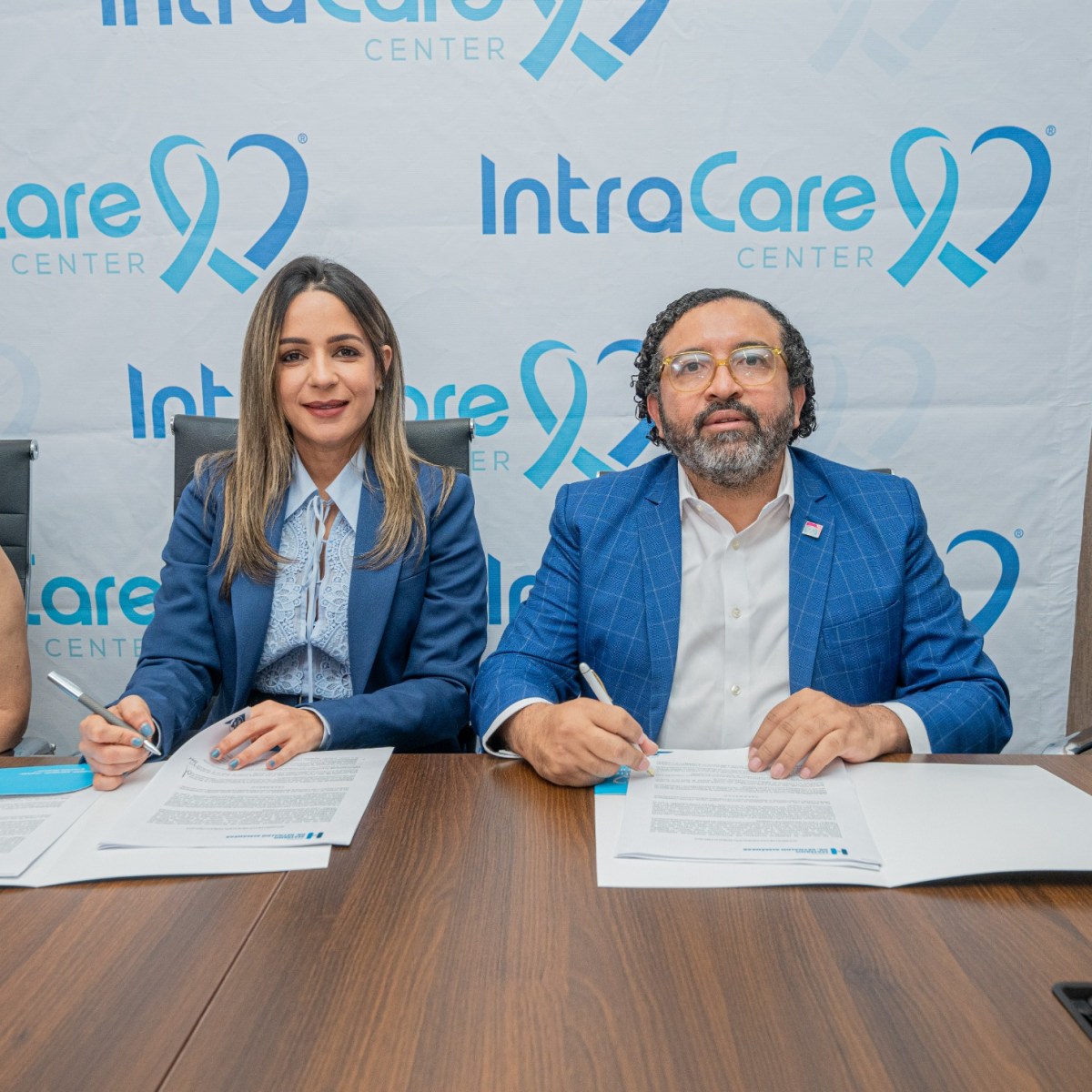 Hospital Materno Dr. Reynaldo Almánzar firma acuerdo para ampliar servicios