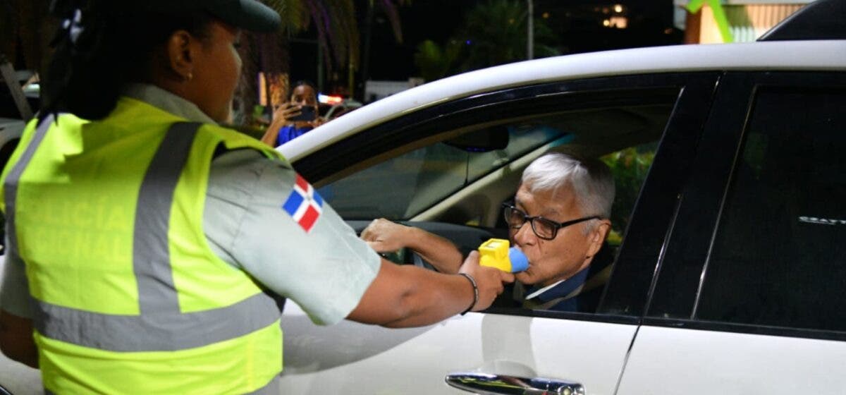 Casi 20 % conductores alcoholizados durante plan piloto en avenida Churchill