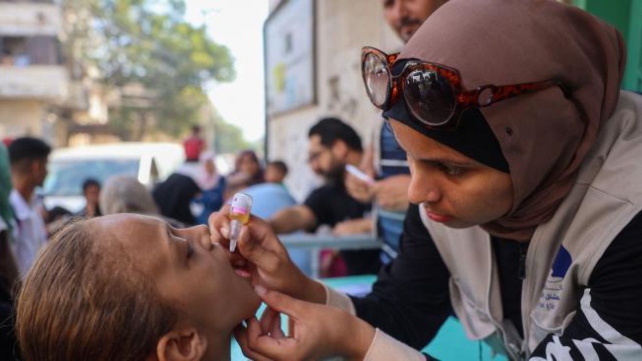 La OMS pospone la tercera fase de vacunación contra la polio en Gaza por el conflicto