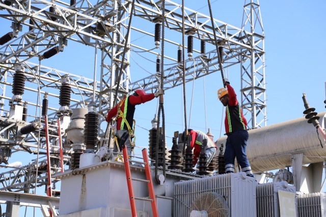 Edeeste dice avanzar trabajos para eliminar las interrupciones por sobrecarga en Hainamosa