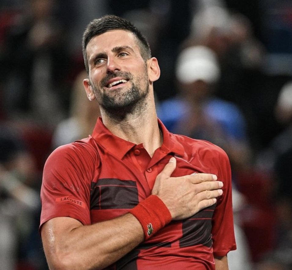 Djokovic bate a Fritz y buscará su trofeo número 100 en la final de Shanghái ante Sinner