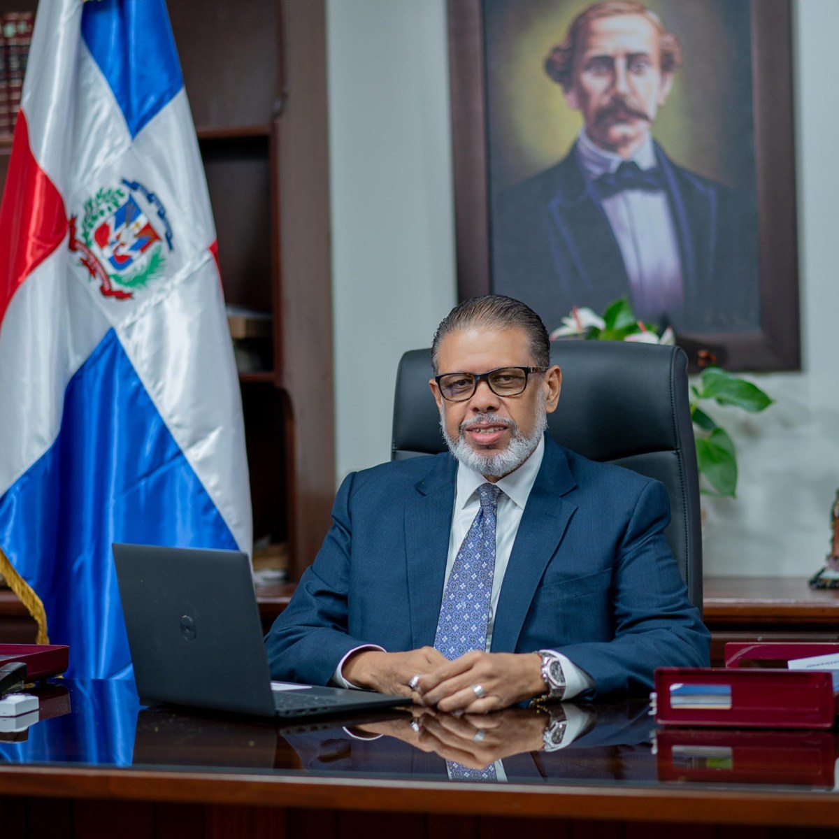 Director de Desarrollo de la Comunidad llama cuidar la salud mental