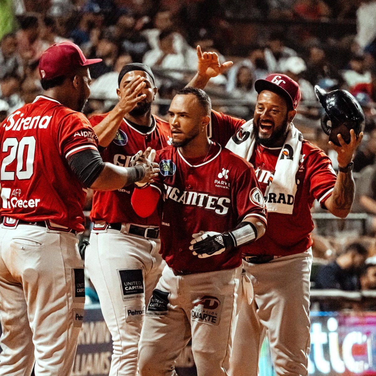 Kelvin Gutiérrez decide primer triunfo de los Gigantes sobre Licey