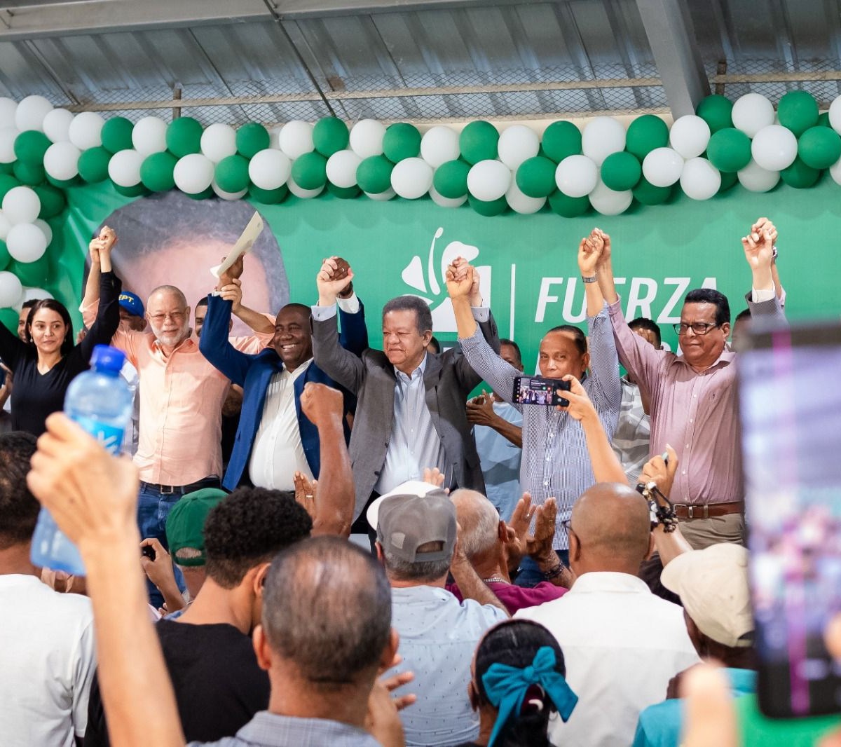 Regidor Odalys Tejada y su equipo del PLD en Santiago se suman a la Fuerza del Pueblo