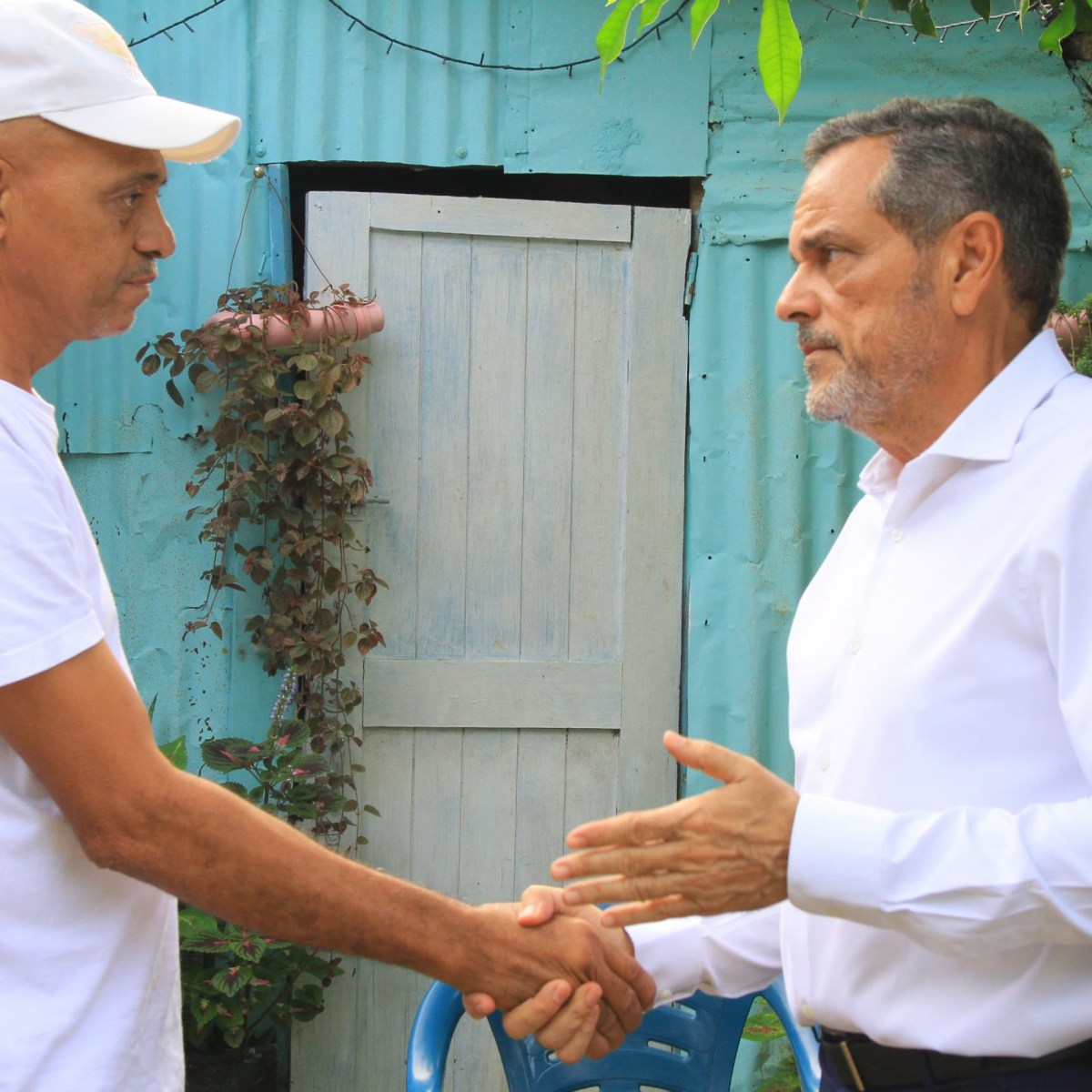 Comisionado Junior Noboa dará apoyo médico a hermano del prospecto fallecido 