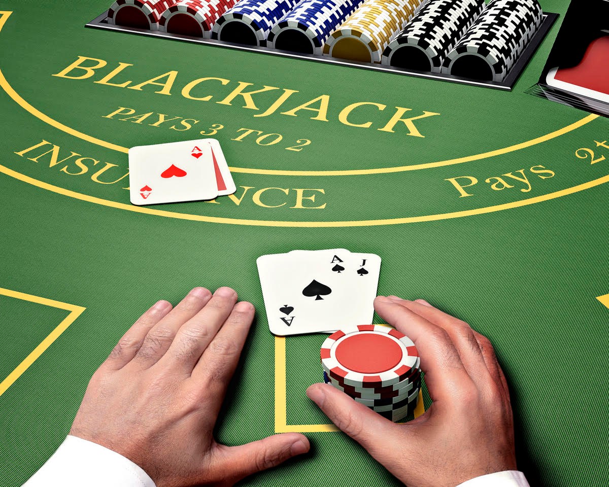 10 personajes famosos expertos en blackjack que quizás desconocías