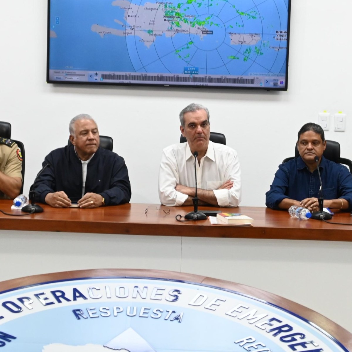 Abinader se reúne con organismos de emergencias; instruye activar plan de contingencia por las lluvias