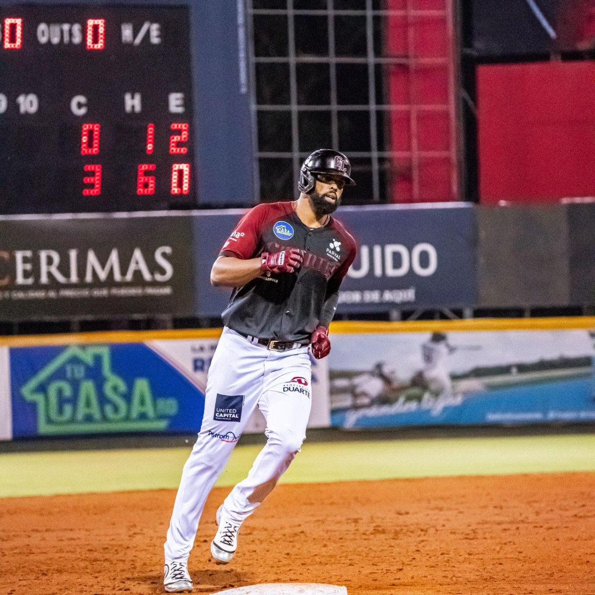 Carlos Peguero conecta HR 43 en triunfo de Gigantes sobre Escogido