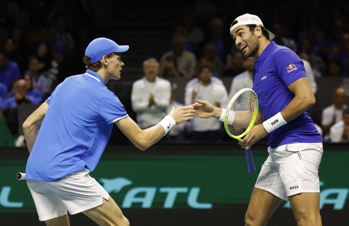 Sinner y Berrettini firman la remontada ante una brava Argentina