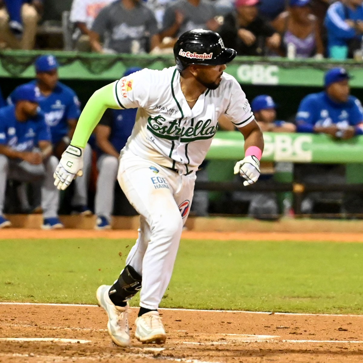 Estrellas vencen al Licey y siguen firmes en la cima de Lidom