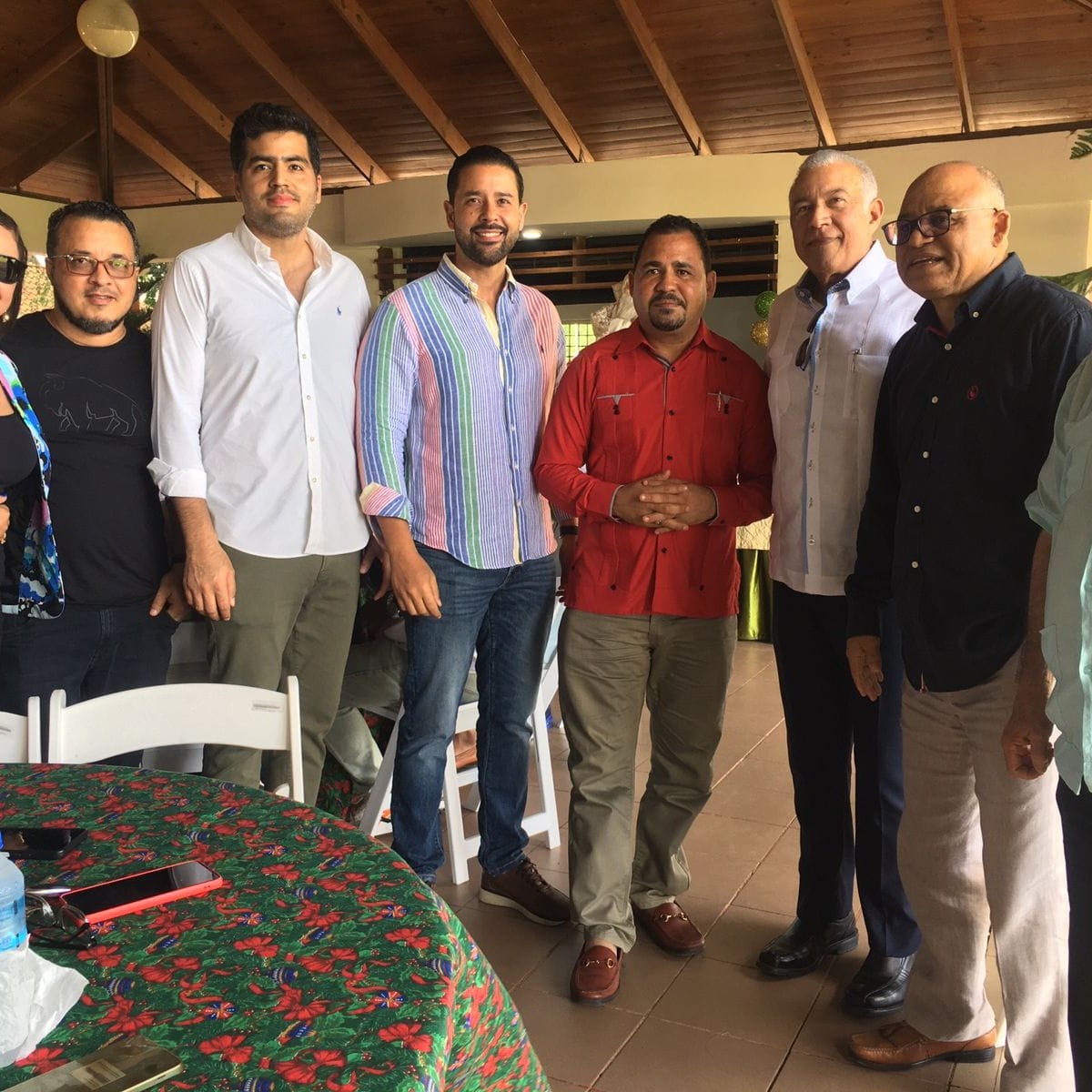 Andrés Bautista García realiza encuentro navideño con periodistas y comunicadores de Espaillat