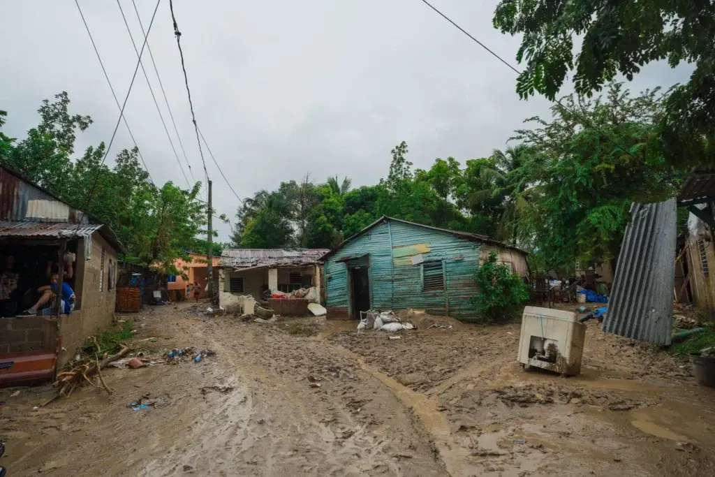 COE coloca a Puerto Plata en alerta roja por fuertes lluvias