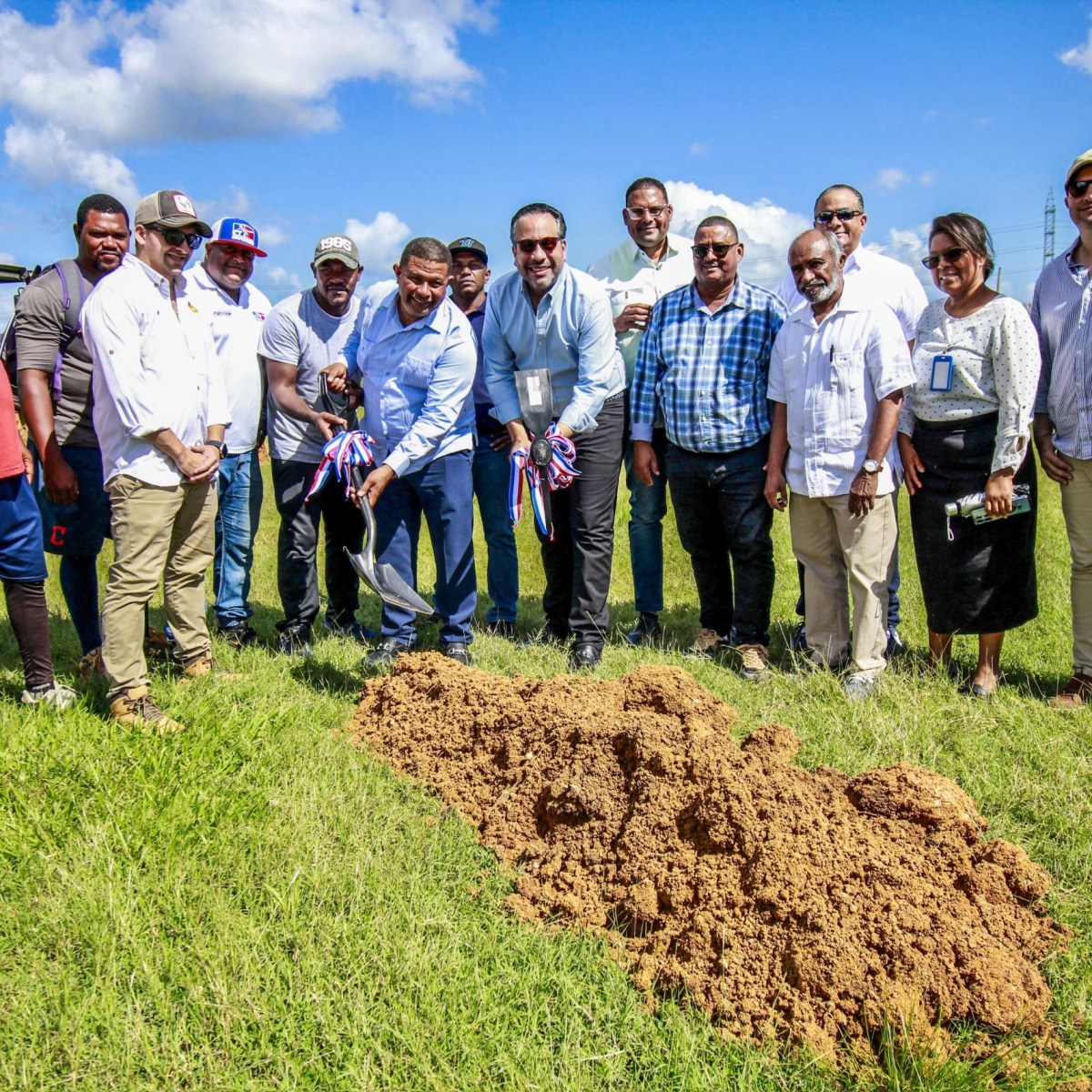 (VIDEO) INEFI da primer picazo para construcción de play en San Antonio de Guerra