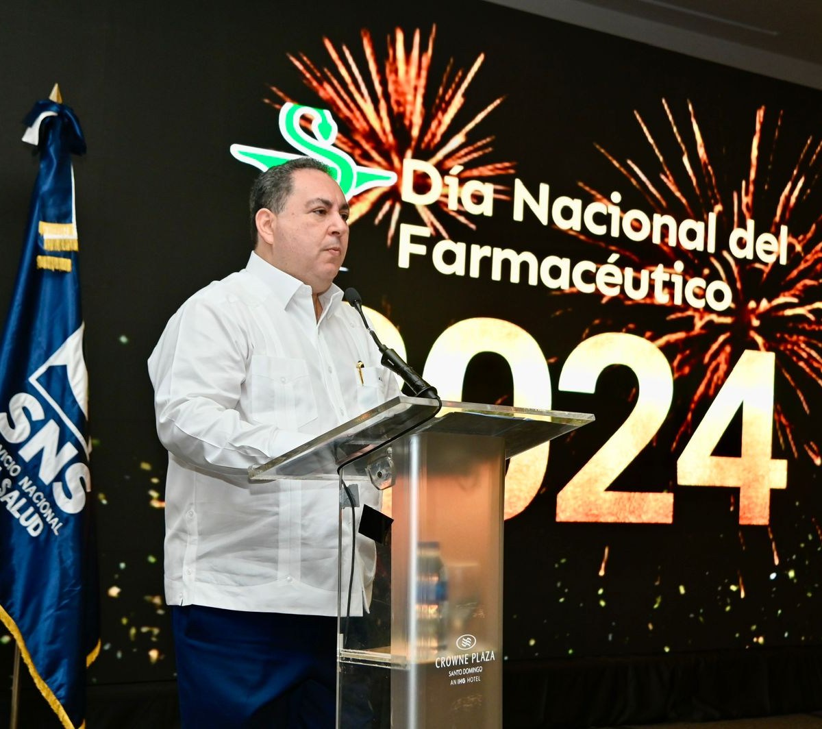 SNS celebra Día Nacional del Farmacéutico con un taller de capacitación