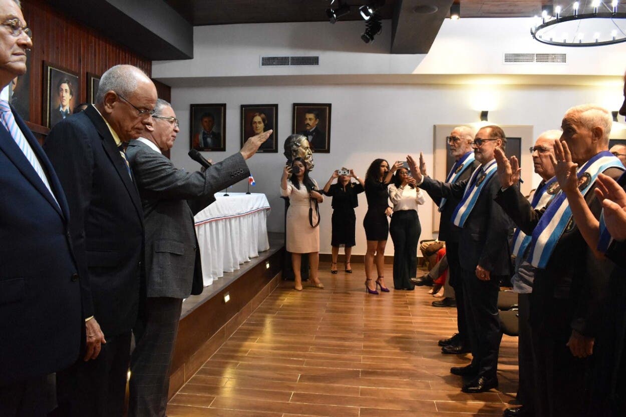 Presidente Instituto Duartiano insta al empresariado priorizar la mano de obra nacional